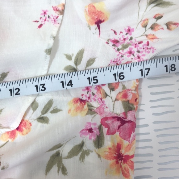 Forever 21 cropped blouse - Picture 8 of 9